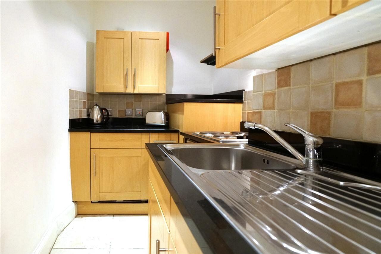 17 Hertford Street Лондон Екстер'єр фото